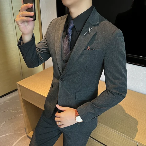 High quality plus-size men's wear (suit + vest + trousers) wedding bridegroom all matching business three-piece set